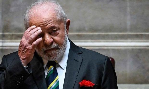 Lula está ansioso e triste pelas dificuldades, diz colunista - Politica -  Estado de Minas