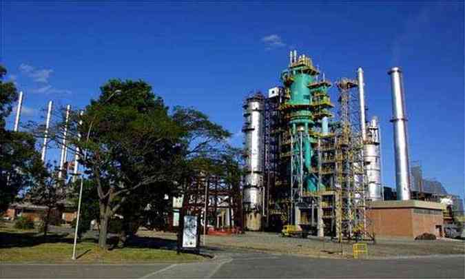 Obras de modernizao de unidade no Paran reuniram cinco consrcios e contratos de R$ 7,5 bilhes. Para o TCU, houve sobrepreo nas reformas (foto: Priscila Forone/Gazeta do Povo)