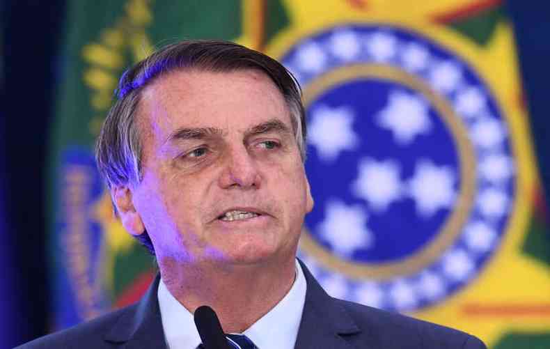 Bolsonaro criticou proibio da presena de policiais militares da ativa de So Paulo para comparecerem ao ato na Av. Paulista