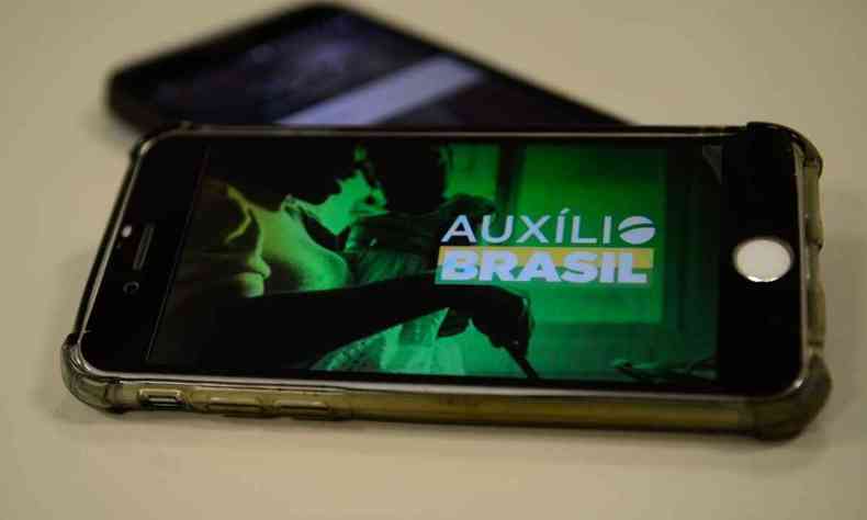 Aplicativo do Auxlio Brasil para celular 