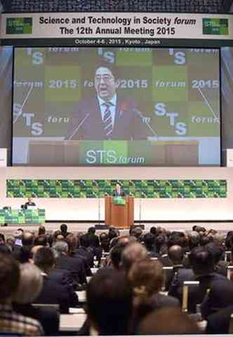 Shinzo Abe reconheceu misso de melhorar segurana dos veculos 