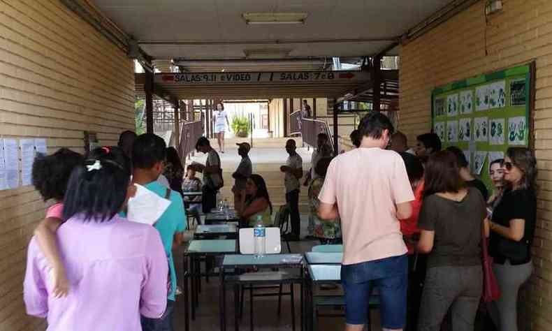 Votao ocorreu no ltimo domingo e est cercada de polmicas(foto: Edsio Ferreira/EM/D.A Press)