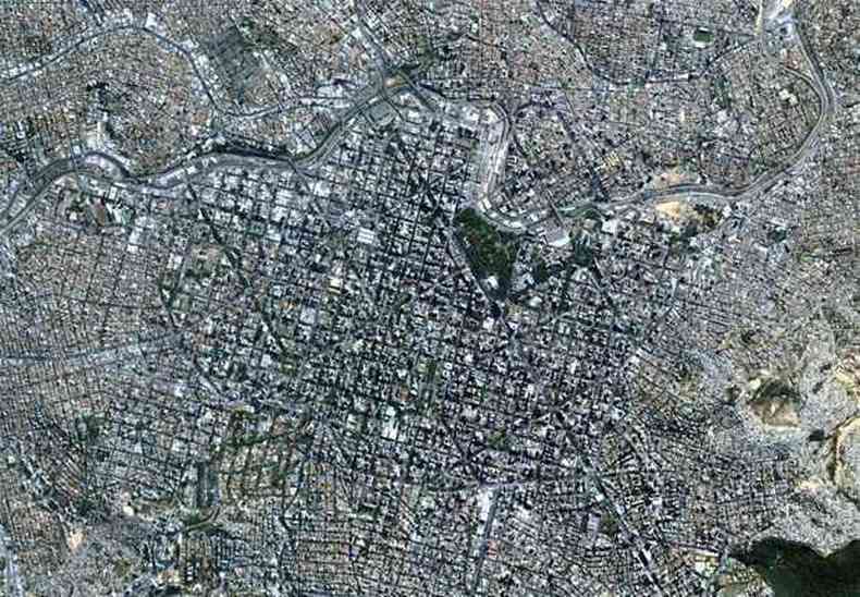 Belo Horizonte exibe traado geomtrico, evidenciado pelas imagens da Nasa(foto: Wired/Nasa/Reproduo)