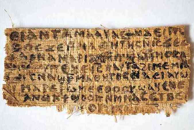 O papiro seria egpcio e foi escrito na lngua copta, indicando declaraes de Jesus sobre uma figura feminina em sua vida(foto: Harvard Divinity School/AFP )