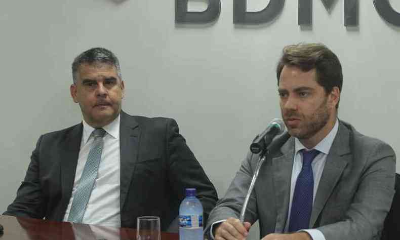 Brant e o presidente do BDMG Srgio Gusmo anunciaram os recursos nesta segunda-feira(foto: Jair Amaral / EM / D.A. Press)