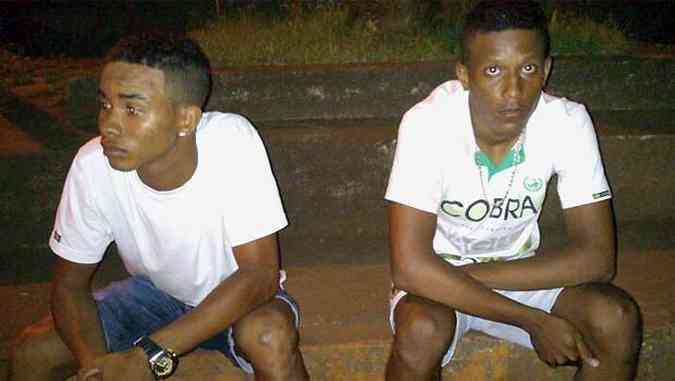 Dois dos homens que participaram da morte foram presos no Aglomerado da Serra, em BH(foto: Polcia Militar/Divulgao)