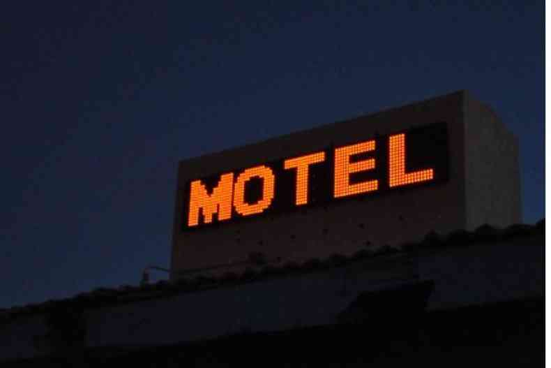 Letreiro de motel 