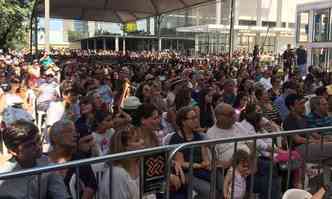 Segundo a organizao, cerca de 5 mil pessoas acompanharam a apresentao(foto: Guilherme Paranaiba/EM/D.A PRESS)