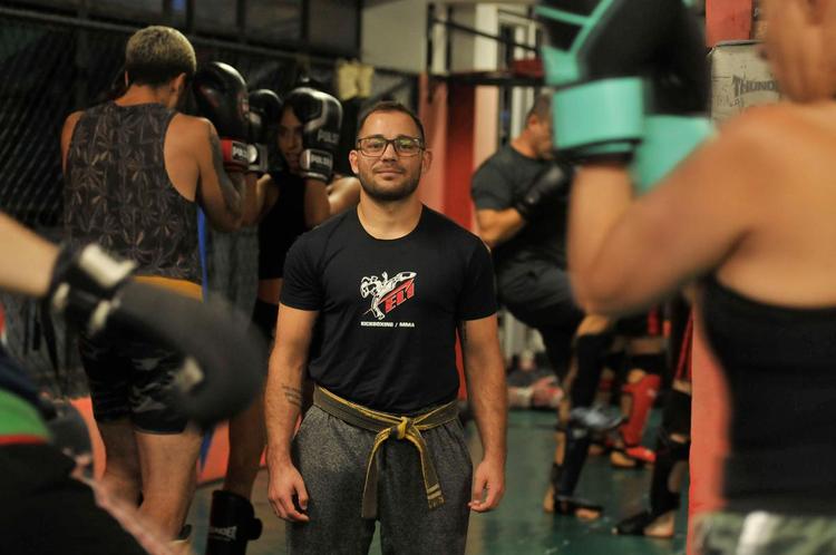 atleta e professor Rafael Spin Arajo