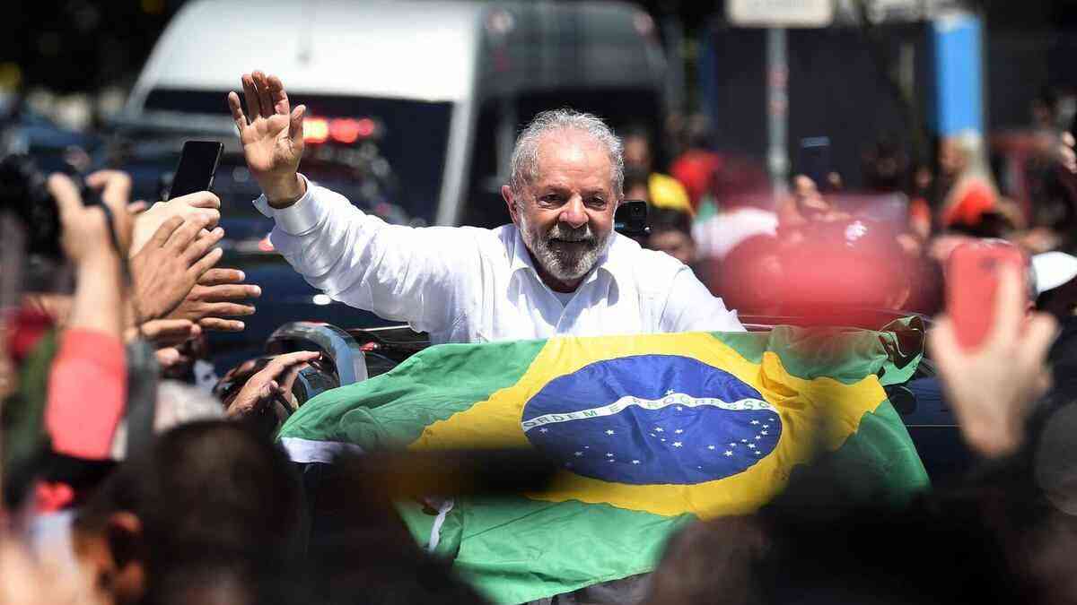 Lula é eleito presidente pela 3ª vez