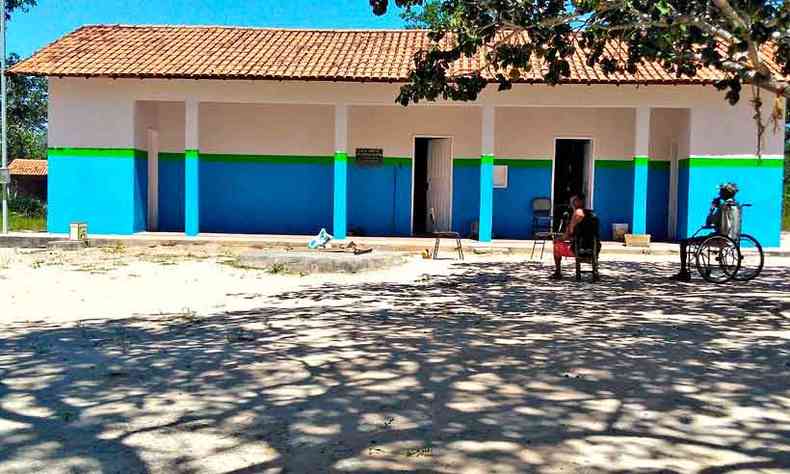 Escola Municipal Ins Ferreira da Rocha, no municpio de So Francisco, tem dificuldade para acesso  internet no local (foto: Secretaria de Educao de So Francisco/Divulgao)