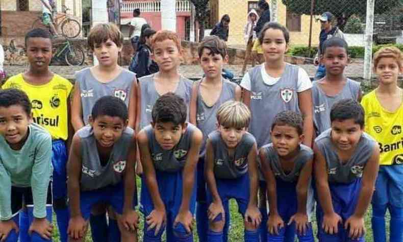 Torneio comea em 26 de agosto para o time de Vieiras, cidade com 3,8 mil habitantes na Zona da Mata mineira(foto: lbum de famlia/Divulgao)