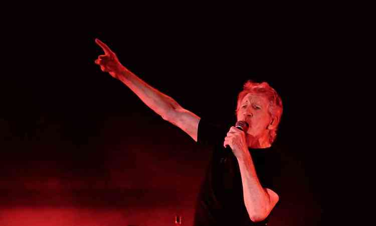 Roger Waters no palco em Braslia
