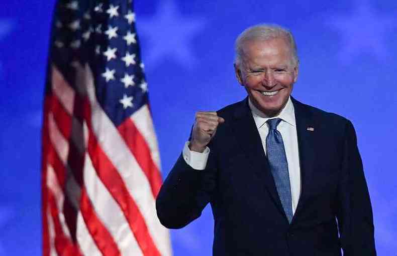 Joe Biden, at o momento, tem 238 delegados, enquanto Trump tem 213(foto: ANGELA WEISS / AFP)