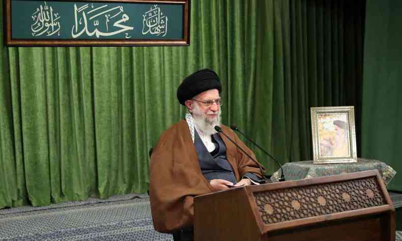 Aiatol  o lder supremo do Ir.(foto: AFP PHOTO / HO / KHAMENEI.IR)