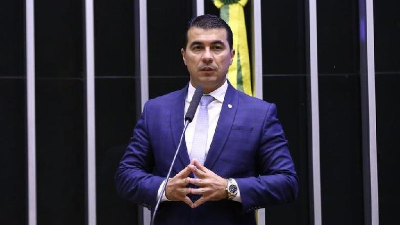 O deputado Luis Carlos Miranda diz que alertou Bolsonaro sobre suspeitas(foto: C�mara dos Deputados)