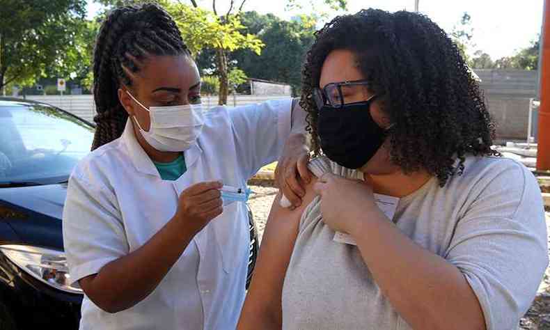 Vacinao lenta em BH pode ''evoluir marchas'' a partir desta quinta-feira (24/6)(foto: Jair Amaral/EM/D.A Press - 04/06/2021)