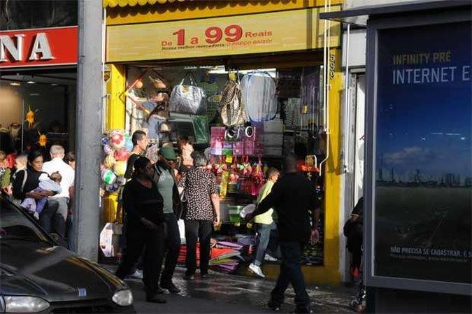 Falta de pagamento de cart�o de cr�dito, lojas e financeiras sobem em janeiro(foto: Jorge Gontijo/EM/D.A Press)
