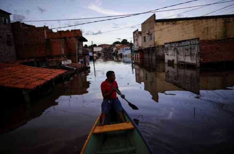 Imperatriz, no Maranhão, foi inundada por enchente após fortes chuvas no começo de janeiro