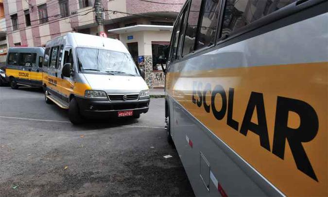 Apesar de as instituições privadas não terem anunciado suspensão de aulas, falta de combustível pode dificultar o transporte escolar (foto: Gladyston Rodrigues/EM/DA Press) Apesar de as instituições privadas não terem anunciado suspensão de aulas, falta de combustível pode dificultar o transporte escolar (foto: Gladyston Rodrigues/EM/DA Press)