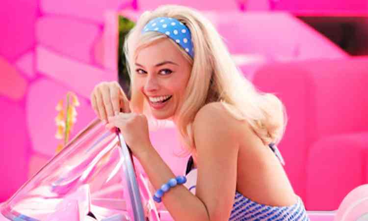 Margot Robbie como Barbie 