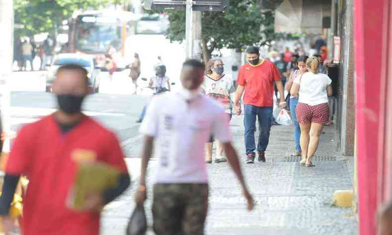 O pas chega a 295.425 vidas perdidas em razo da COVID-19(foto: Leandro Couri/EM/D.A Press)