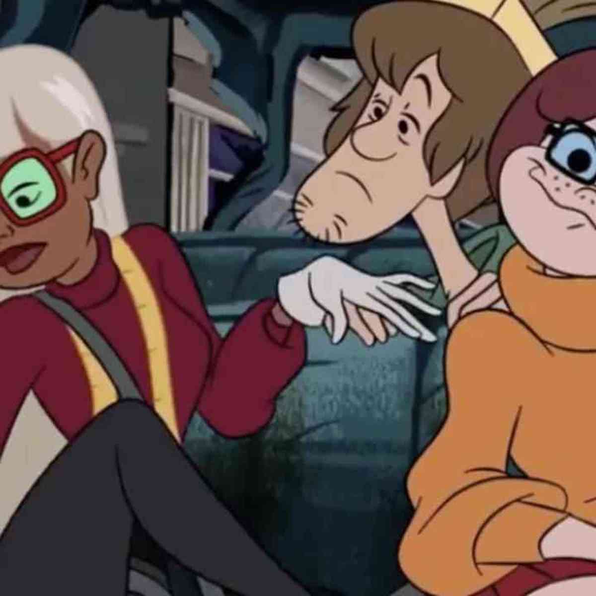 VS Em Scooby Doo, Salsicha e Velma tiveram um relado- namento instável,  onde ela sempre se