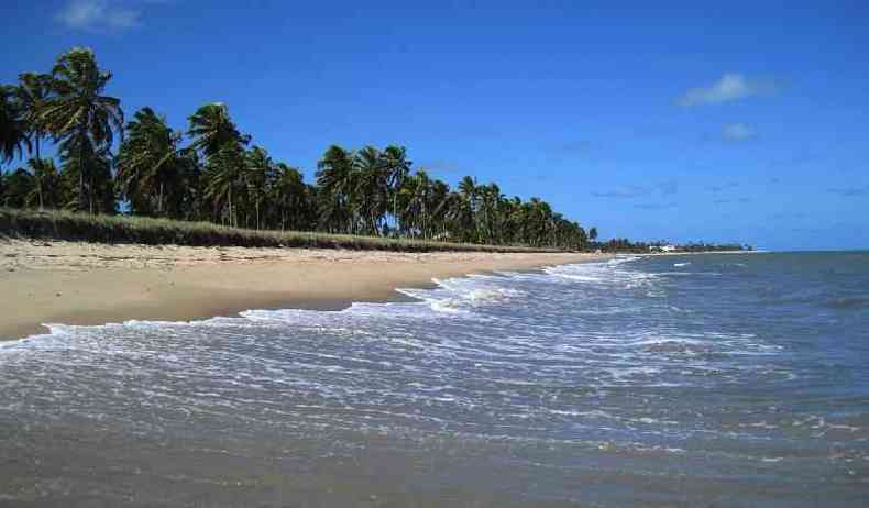 Praia de Lucena, na Paraba, foi um dos lugares atingidos por tsunami em 1755, segundo pesquisadores