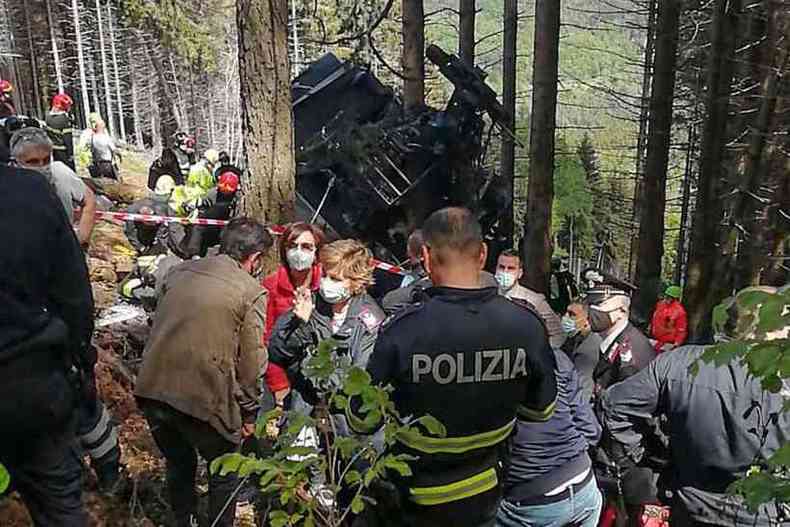 Local da queda do Telefrico, na Itlia (foto: AFP/Polizia di Stato/Handout)