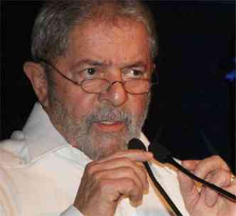 Lula disse que o PT precisa discutir a corrupo em suas campanhas eleitorais(foto: AFP PHOTO/ABI STR )
