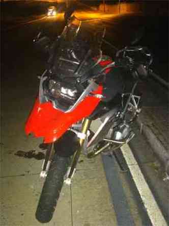 Motocicleta foi recuperada por guardas municipais(foto: Guarda Municipal/Divulgao)