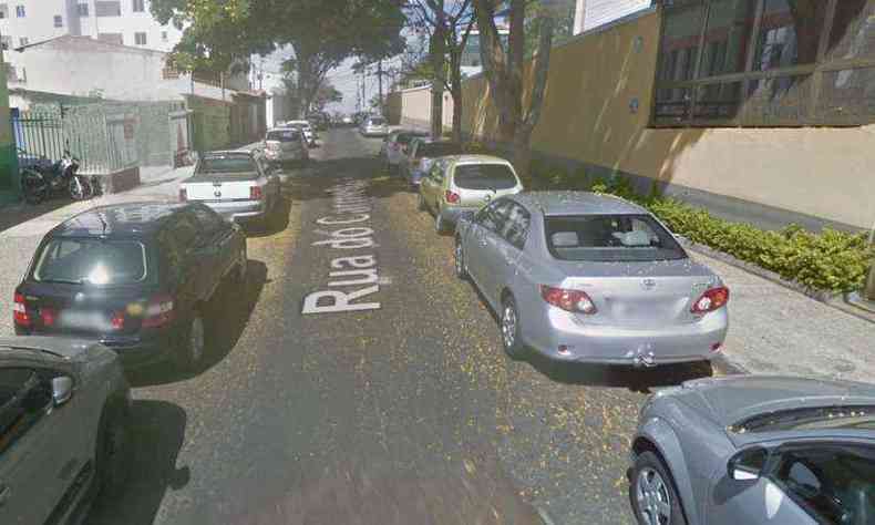 Rua do Carmelo, no Bairro Santa Branca, local onde aconteceu o crime(foto: Reproduo?Google Street View)
