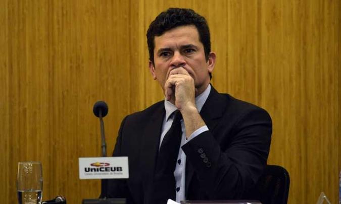 Para assistir a palestra de Moro, batizada de Para assistir a palestra de Moro, batizada de