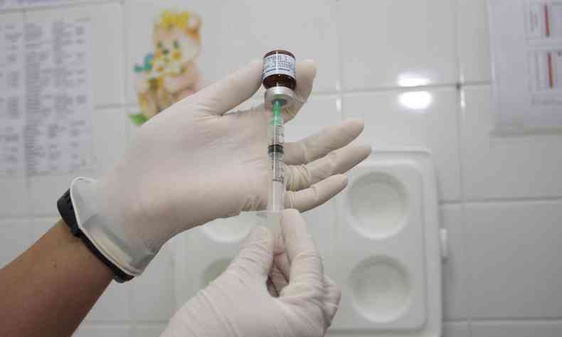Vacinas estaro disponveis em todas unidades do Sistema nico de Sade (SUS)(foto: Edsio Ferreira/EM/D.A.Press)