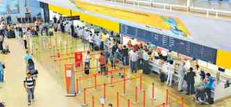 Prximo pacote de concesses vai incluir terminais areos e o Aeroporto Internacional Tancredo Neves vai estar na lista da presidente Dilma(foto: BETO NOVAES/EM/D.A PRESS %u2013 28/9/11)