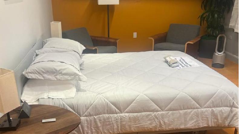 Uma sala de conferncias transformada em quarto na sede do Twitter em San Francisco