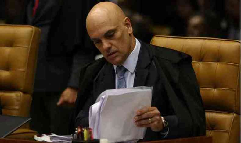 O ministro Alexandre de Moraes  o relator do caso que apura a produo de notcias fraudulentas e intimidaes aos integrantes do STF(foto: Fabio Rodrigues Pozzebom/Agncia Brasil - 21/11/19)