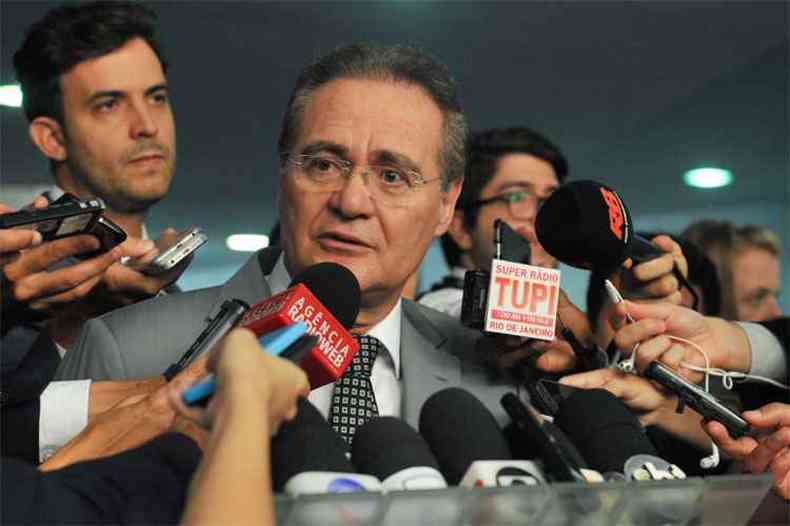 O advogado de defesa de Renan Calheiros disse estar perplexo diante do pedido da Procuradoria-Geral da Repblica (PGR)(foto: Jane de Arajo/Agncia Senado)