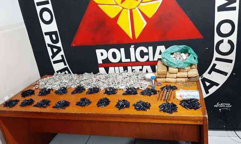 Material apreendido pela PM(foto: Polcia Militar/Divulgao)