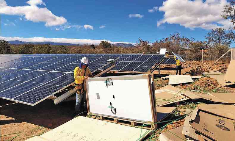 Suspenso de interligao de energia punha em risco o funcionamento de empresas em regies carentes de Minas