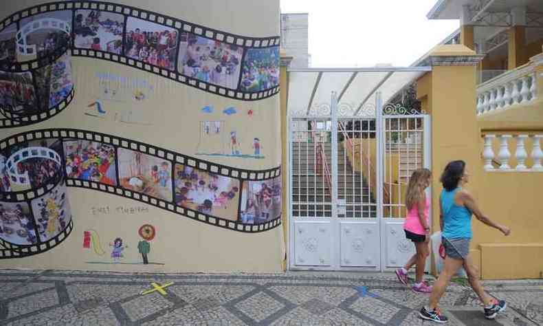 fachada de um escola infantil em BH (EMEI Timbiras)