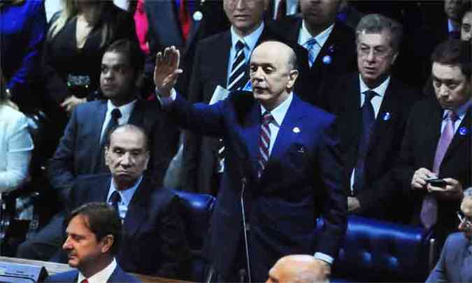 Senador Jos Serra (PSDB/SP) durante cerimnia de posse no Senado, no ltimo domingo