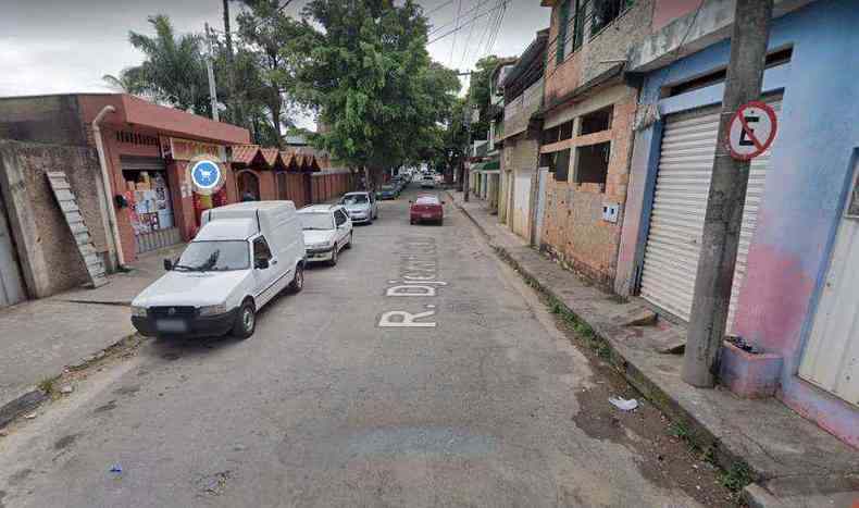 Ataque ocorreu esta madrugada na Rua Dejezzar Leite(foto: Google Maps/Reproduo)