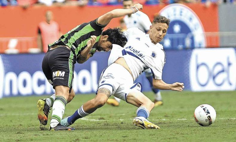 Em jogo equilibrado, América vence o Cruzeiro por 1 a 0, pelo Campeonato Mineiro, no primeiro clássico do ano. O jogo foi disputado no estádio Mané Garrincha, em Brasília(foto: Staff Images / Cruzeiro) Em jogo equilibrado, América vence o Cruzeiro por 1 a 0, pelo Campeonato Mineiro, no primeiro clássico do ano. O jogo foi disputado no estádio Mané Garrincha, em Brasília