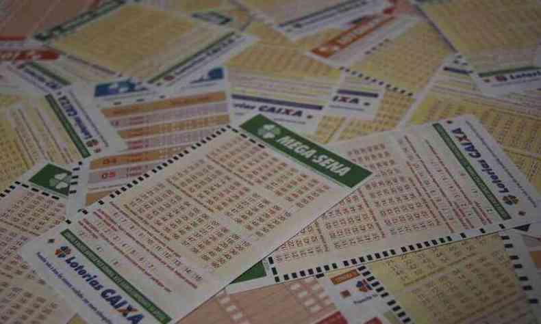 Trs loterias foram sorteadas; Quina sorteou o maior prmio no valor de R$ 7,9 milhes(foto: Reproduo/Agncia Brasil)