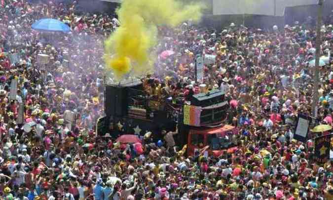 Folia de pr-carnaval vem aquecer pblico para grande festa popular na capital mineira(foto: Rodrigo Clemente/EM/D.A PRESS)