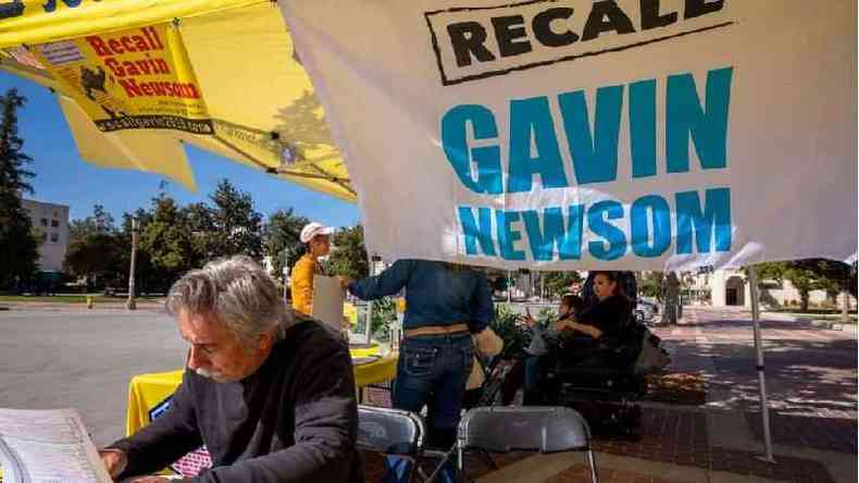Os lderes da campanha para remover Newsom afirmam que pessoas de todas as tendncias polticas assinaram sua petio(foto: Getty Images)