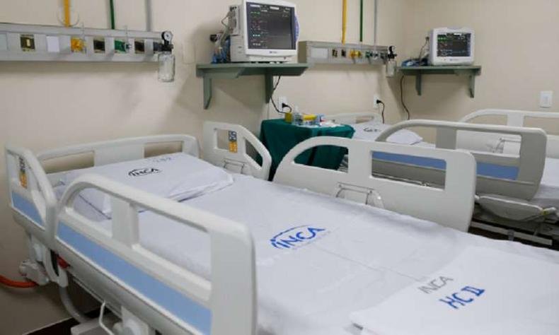 Fiocruz detecta possível retomada do crescimento do número de casos e de óbitos por Síndrome Respiratória Aguda Grave (SRAG).(foto: Ministério da Saúde/Divulgação) Fiocruz detecta possível retomada do crescimento do número de casos e de óbitos por Síndrome Respiratória Aguda Grave (SRAG).(foto: Ministério da Saúde/Divulgação)