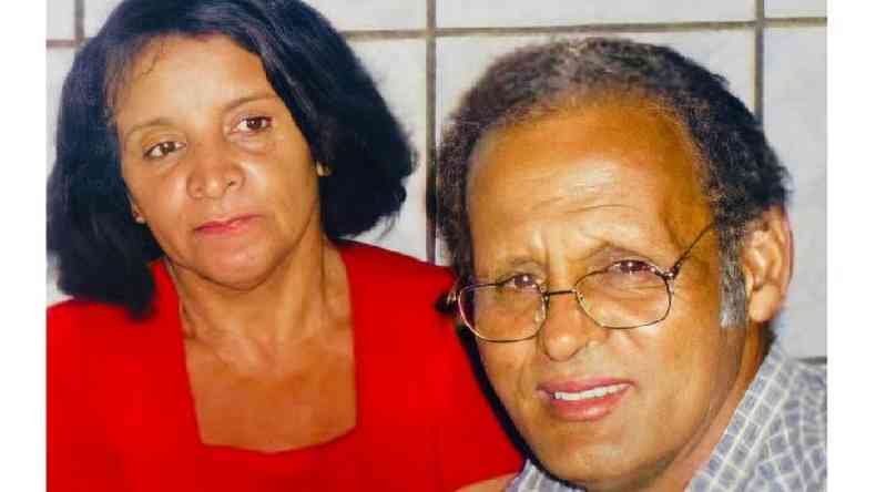 Maria e Paulo Alves: os dois ficaram juntos por 47 anos e tiveram trs filhos(foto: Arquivo pessoal)