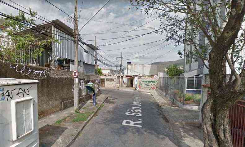 Homem morreu carbonizado dentro de casa no Bairro Estrela, na Regio Centro-Sul de BH(foto: Google Street View/Reproduo)